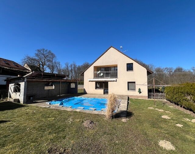 Rodinný dům o velikosti 237 m2, pozemek 1936 m2