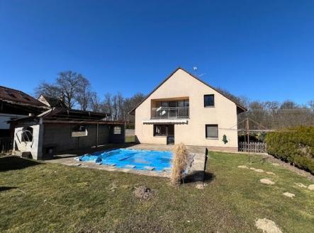 Prodej - dům/vila, 237 m²
