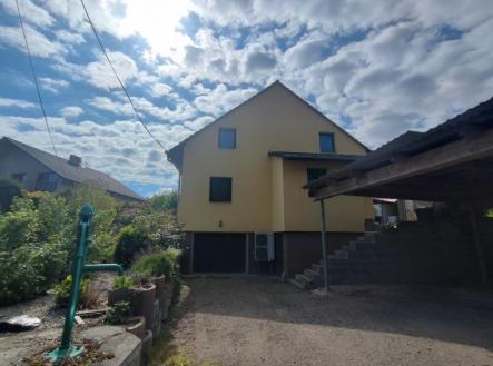 Prodej - dům/vila, 237 m²