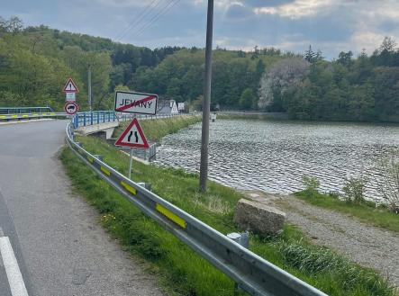 fotografie nemovitosti č. 4 | Prodej - pozemek, les, 7 759 m²