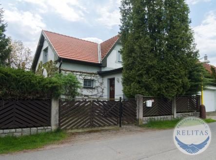 fotografie nemovitosti č. 4 | Prodej - dům/vila, 200 m²