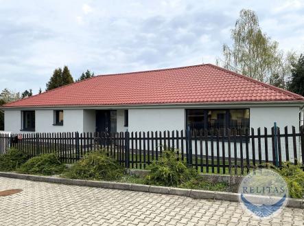 fotografie nemovitosti č. 1 | Prodej - dům/vila, 160 m²
