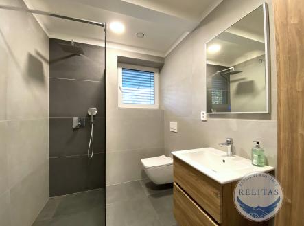 fotografie nemovitosti č. 3 | Prodej - dům/vila, 160 m²