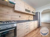 Pronájem bytu, 2+1, 61 m²