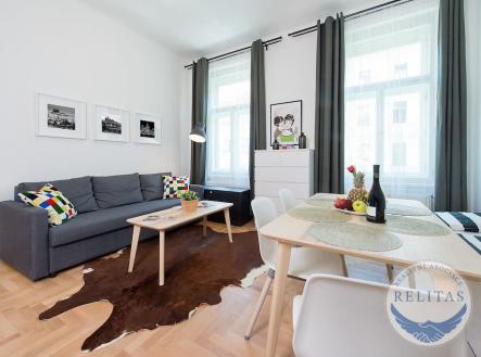 fotografie nemovitosti č. 1 | Pronájem bytu, 2+kk, 44 m²