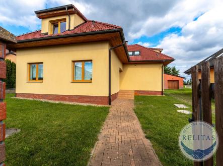 fotografie nemovitosti č. 4 | Prodej - dům/vila, 191 m²