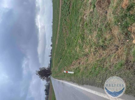 fotografie nemovitosti č. 3 | Prodej - pozemek pro bydlení, 1 300 m²