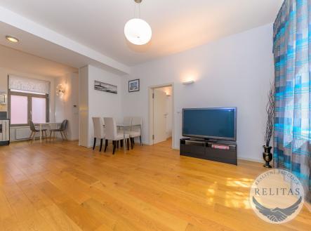 fotografie nemovitosti č. 4 | Pronájem bytu, 2+kk, 48 m²