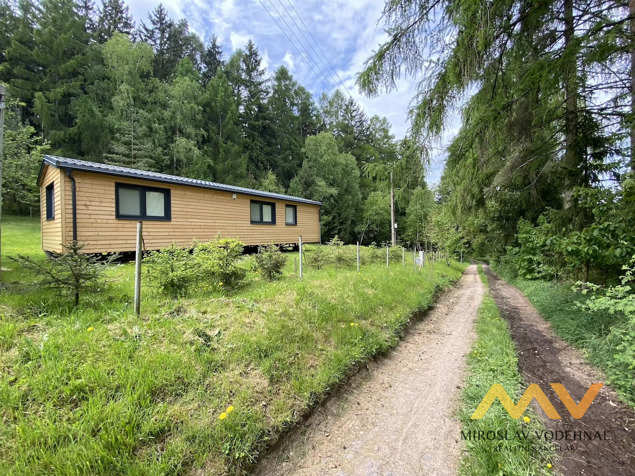 Prodej pozemku s mobilním domem, 2200 m², Vítězná – Kocléřov