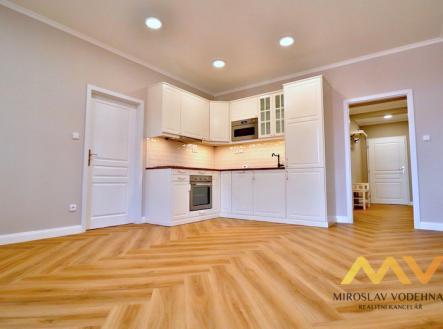 Pronájem bytu, 2+kk, 54 m² obrázek