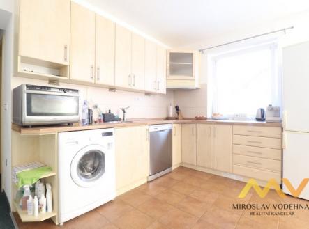 Pronájem bytu, 4+kk, 84 m²