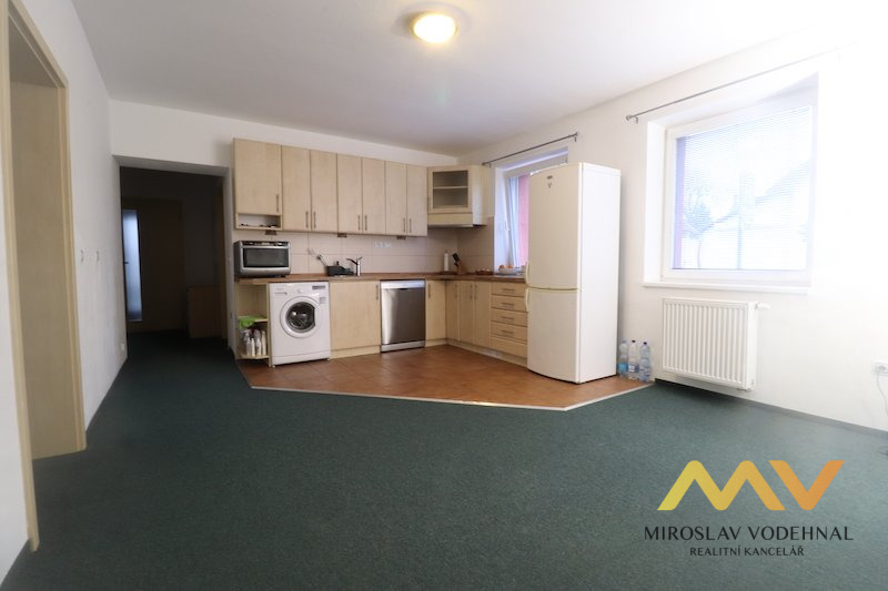Pronájem bytu 4+kk v rodinném domě, 84 m2, Hradec Králové – ul. Na Dřevěnce.