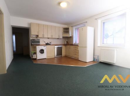 Pronájem bytu, 4+kk, 84 m²