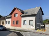 Pronájem bytu, 4+kk, 84 m²