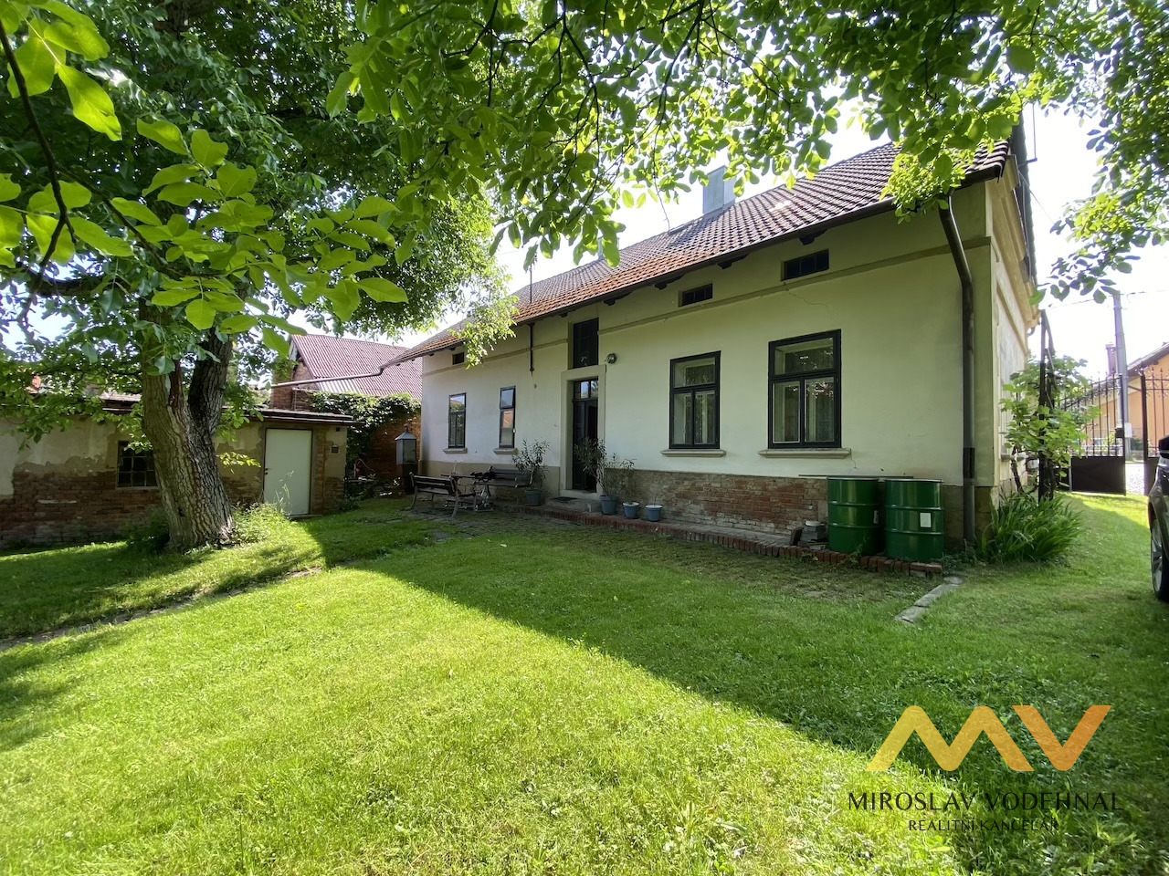 Prodej vesnického rodinného domu 5+1, 120 m2, obec Dobřenice.