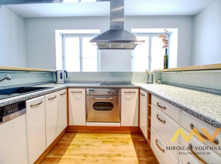 Pronájem bytu, 2+kk, 98 m²