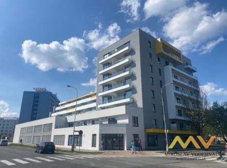 Pronájem - malý objekt/garáž