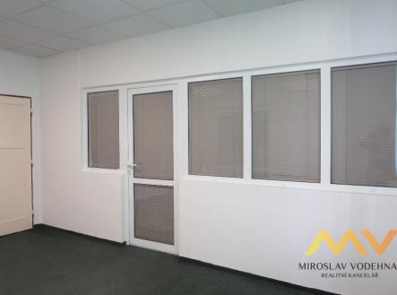 Pronájem - kanceláře, 35 m²