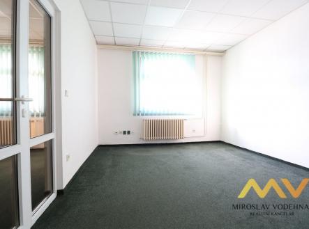 Pronájem - kanceláře, 35 m²