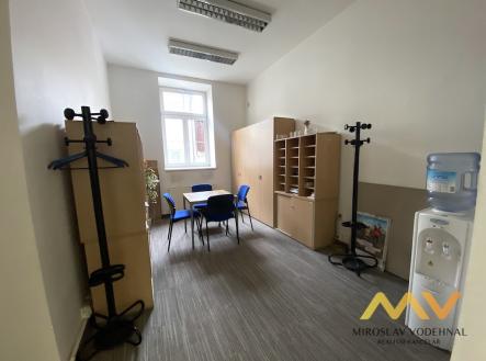 Pronájem - obchodní prostor, 47 m²