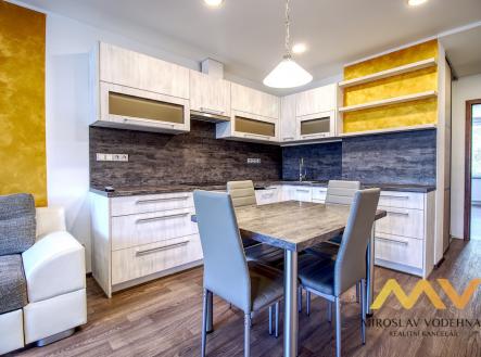 Pronájem bytu, 3+kk, 72 m²