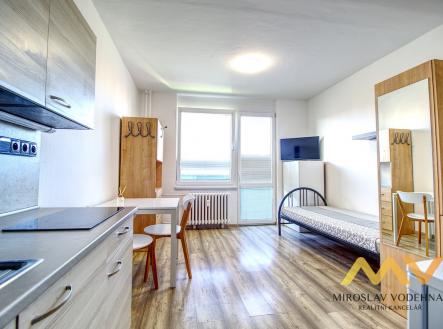 Pronájem bytu, 1+kk, 22 m²