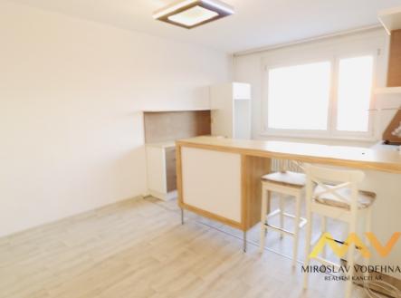 Pronájem bytu, 2+kk, 41 m²