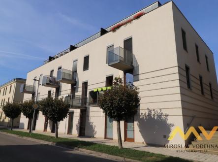 Pronájem bytu, 2+kk, 45 m²