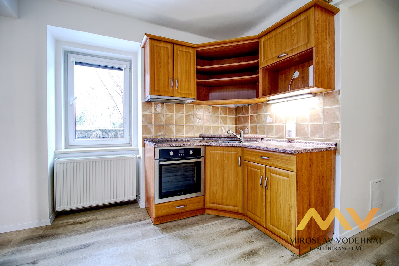 Stylový byt 2+kk v centru Hradce Králové - ul. Střelecká.