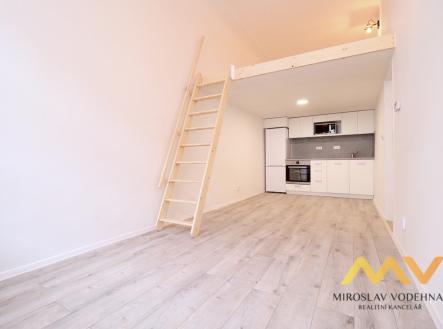 Pronájem bytu, 2+kk, 36 m²