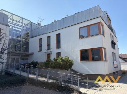 Pronájem bytu, 4+kk, 95 m²