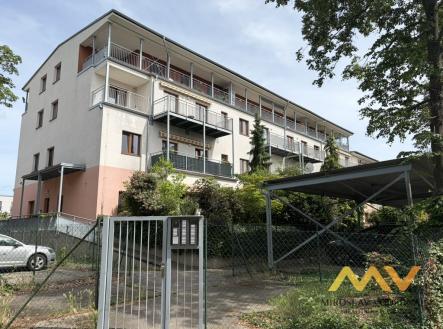 Pronájem bytu, 1+kk, 32 m²