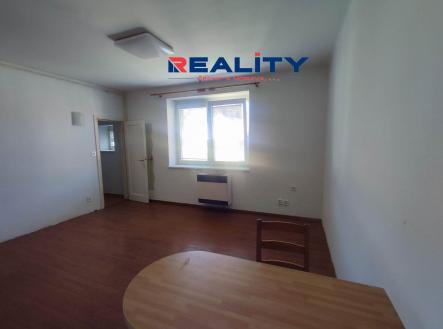 Pronájem bytu, 1+kk, 35 m²
