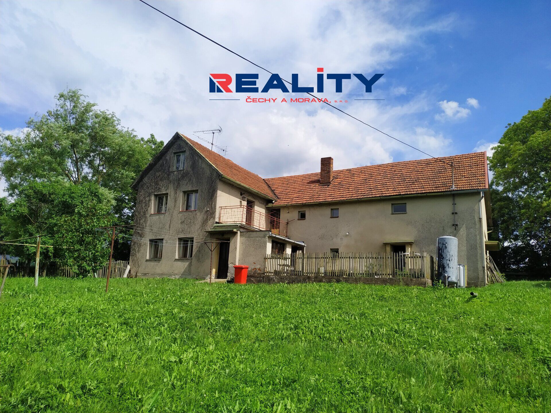 Prodej rodinného domu se stavebním pozemkem v Osíku u Litomyšle