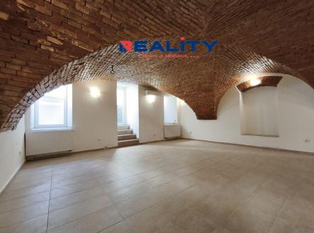 Pronájem bytu, 1+kk, 75 m²
