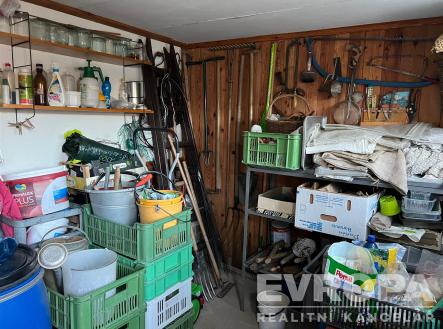 Prodej - malý objekt/garáž