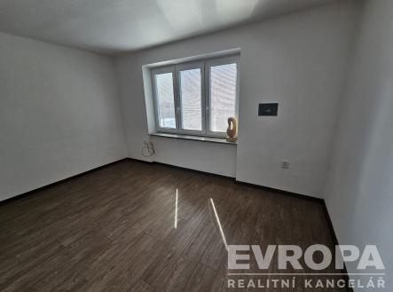 . | Pronájem bytu, 2+1, 60 m²
