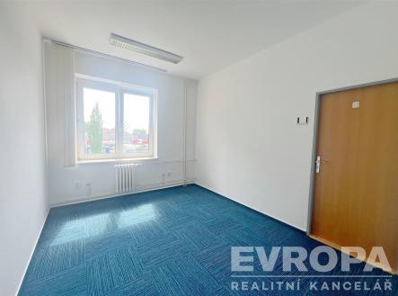 . | Pronájem - kanceláře, 27 m²