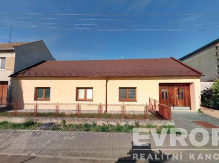 . | Prodej - dům/vila, 120 m²