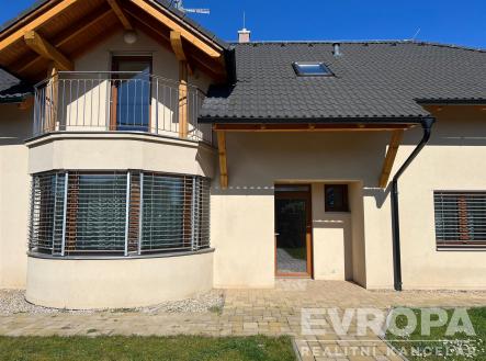 . | Pronájem - dům/vila, 113 m²