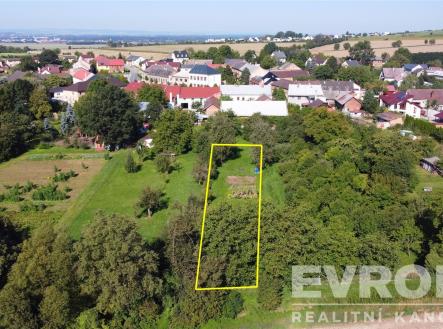 . | Prodej - pozemek, zahrada, 1 242 m²