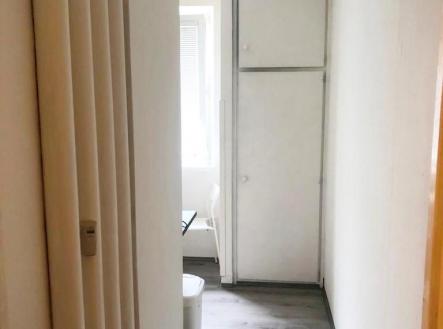 . | Pronájem bytu, 1+1, 38 m²