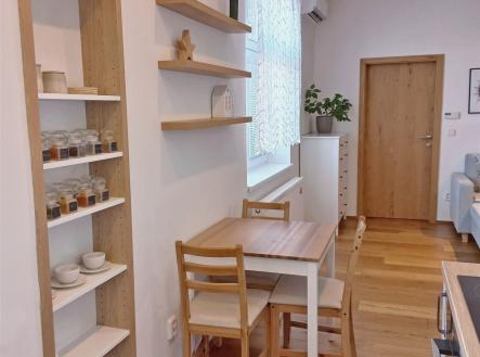 . | Prodej bytu, 2+kk, 54 m²