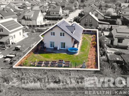 . | Prodej - dům/vila, 145 m²
