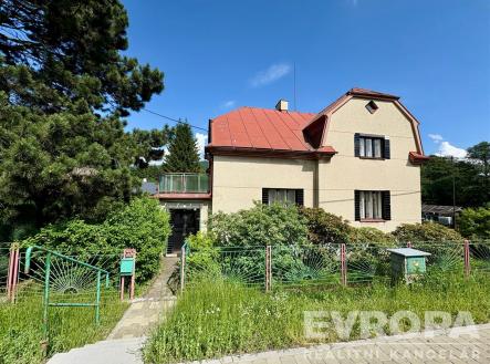 . | Prodej - dům/vila, 230 m²