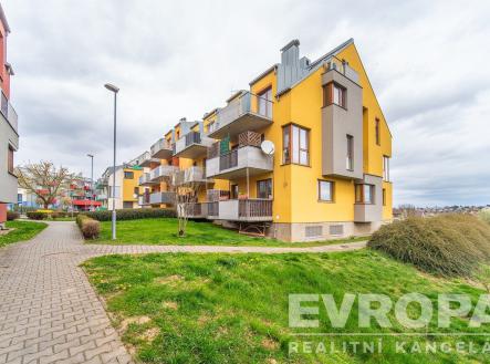 . | Prodej bytu, 3+kk, 92 m²