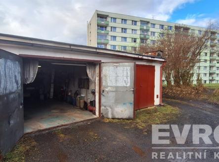. | Prodej - malý objekt/garáž