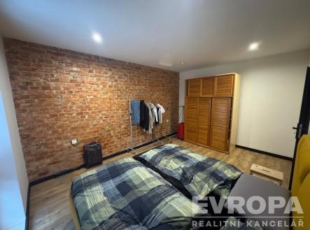 . | Pronájem bytu, 3+kk, 95 m²