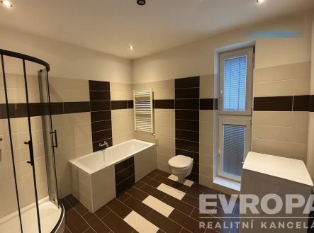 . | Pronájem bytu, 3+kk, 95 m²