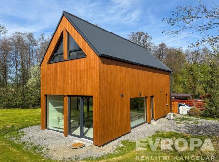 . | Prodej - dům/vila, 100 m²